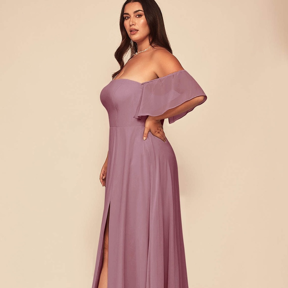 A-Line Off the Shoulder Chiffon Floor-Length Dress NWT Size 14